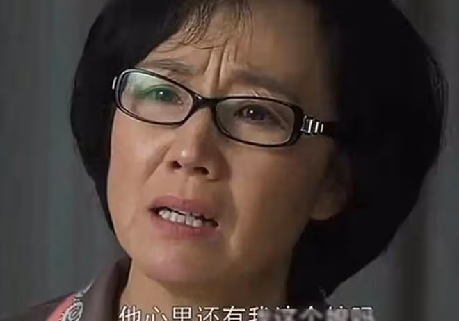 媳婦剛進家門,婆婆囑咐晚上要節制,兒子:你是為我著想嗎?