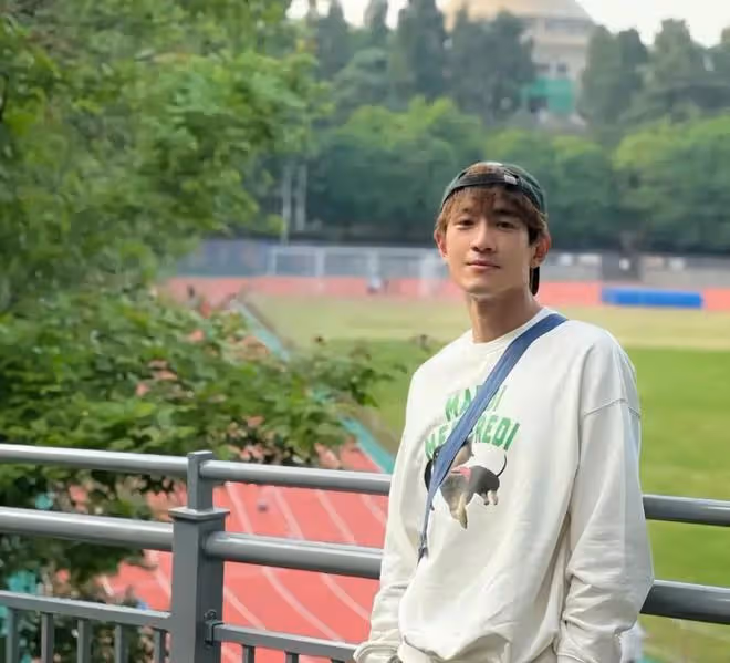 林更新被淘汰連夜趕回上海，太搞笑了，林懟懟上身