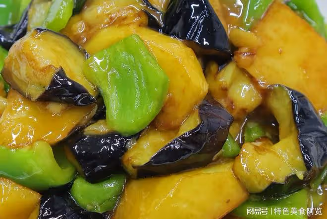 上海婆婆去瀋陽兒媳家吃飯,親家做了10道菜,婆婆:有點吃不慣