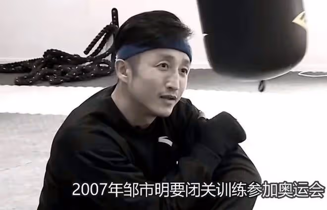 碾壓高圓圓的「內娛嬌妻」：懷孕三個月考上北大，40歲身價上億