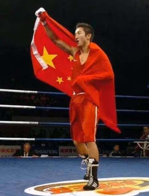 碾壓高圓圓的「內娛嬌妻」：懷孕三個月考上北大，40歲身價上億