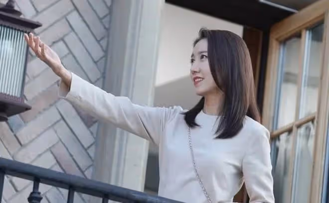 演員高露：這輩子最正確的決定，就是隱婚為丈夫生下一兒一女