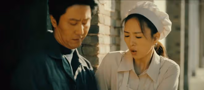 《微暗之火》直到劉長水屍體被找到，劉勛還不知道，自己害死親爹