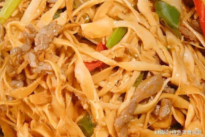 買半斤春筍,教你做嫩鮮風味的下飯菜,解饞又味美,保姆級菜譜