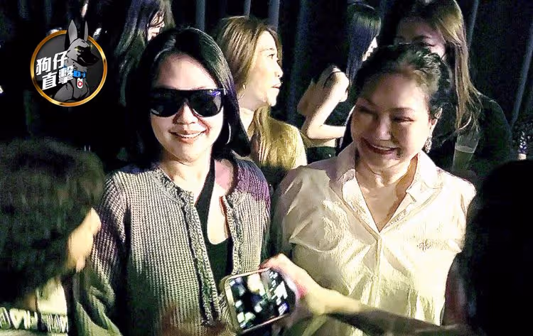 狗仔直擊｜具俊曄ＤJ秀小S全家總動員都來了！女兒低胸小禮服超吸睛