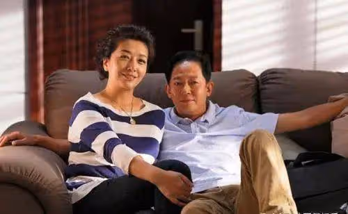 江珊現任丈夫曝光：比前任靳東還要帥，還是我們熟悉的男演員