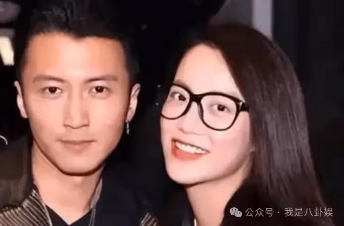 謝賢相見兒媳和孫子，謝霆鋒怒斥，會影響到我和王菲的