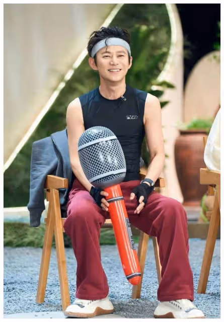 何炅50歲了!依然活力滿滿,甚至直言自己還沒有覺得演不動