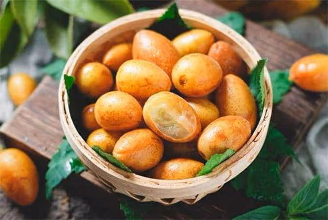 黃皮果怎麼吃?教你吃黃皮果的方法和食用禁忌