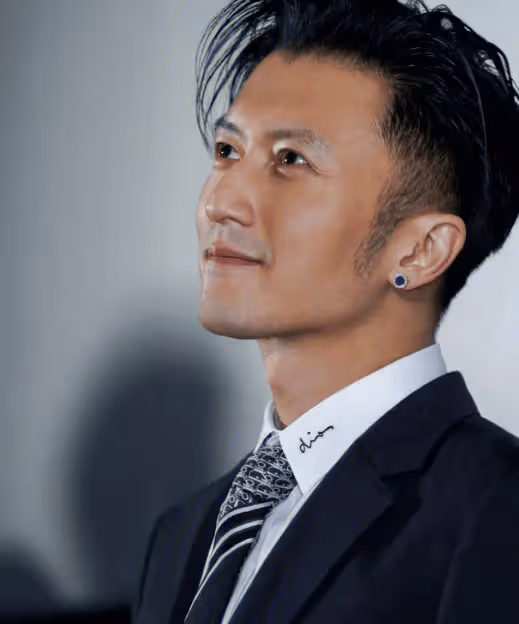 一張親子鑑定！謝賢的財產一分不給謝霆鋒，而是指定留給張柏芝