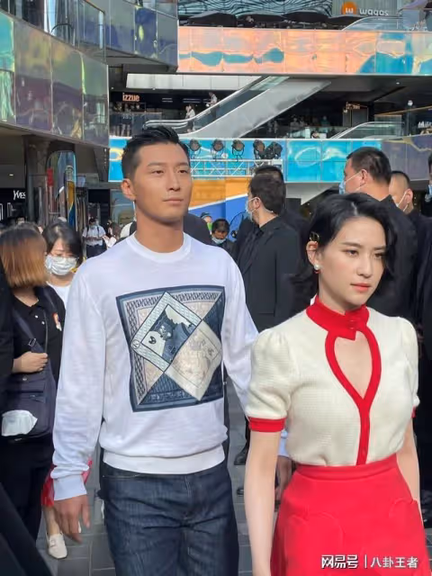 豪門小白臉不好當！何超蓮竇驍疑分手，有圖有證據，竇驍太慘了