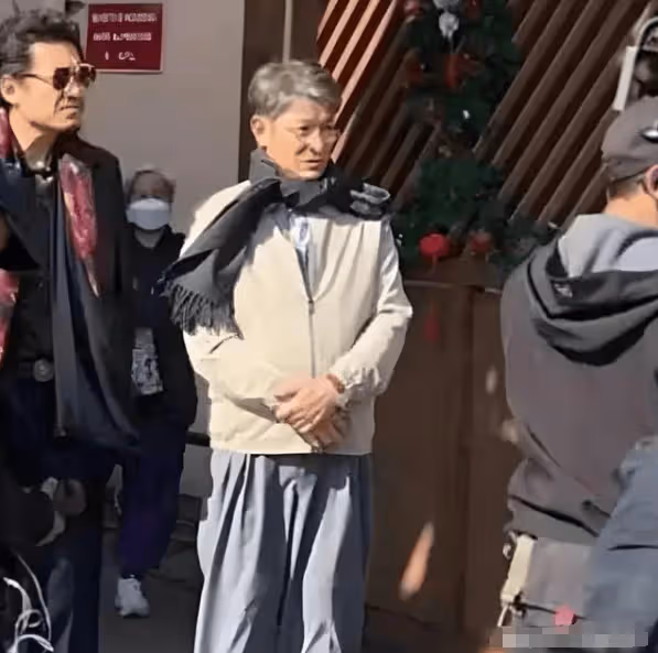 劉德華對賭失敗欠巨款？近照滿頭白髮斷崖式衰老，全國巡演狂撈金