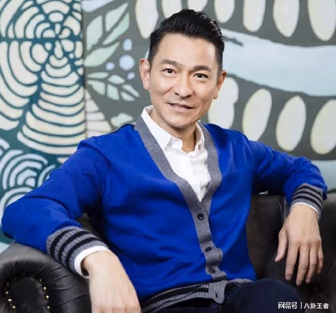 沒打算賺窮人錢？劉德華門票3000元起步，窮人不配看天王演唱會？