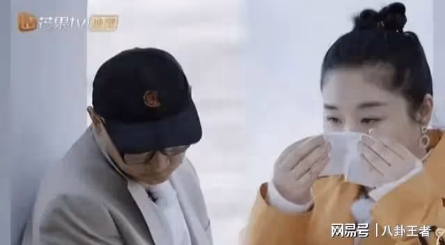 離婚了還對前夫念念不忘！傅首爾給老劉留言，誇他和張碩的確很甜