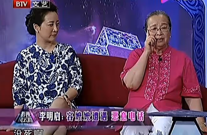因演「反派」太出色,「宋江」不敢回老家,「容嬤嬤」被罵20多年