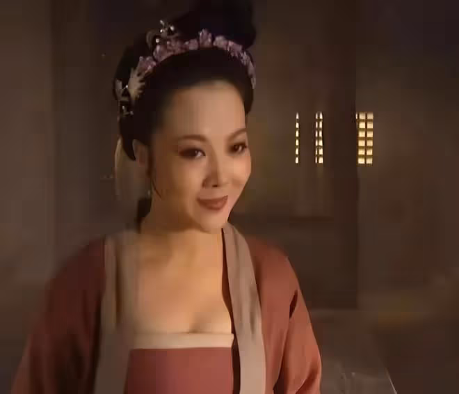 「孫二娘」梁麗:被老公告上法院,離婚時家產只有一個冰箱