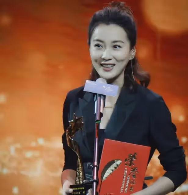 揭秘40歲美女演員徐梵溪的成名經歷與感情生活