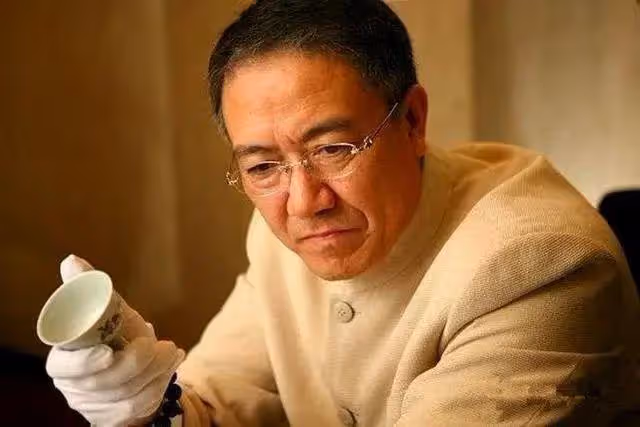 國家一級演員李幼斌的「消失」,是娛樂圈的悲哀和損失