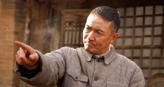 國家一級演員李幼斌的「消失」,是娛樂圈的悲哀和損失