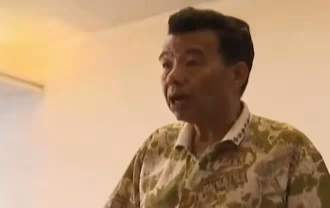 公公幫忙帶孫子,兒子卻選擇離家出走,直言:他摸了我媳婦的屁股