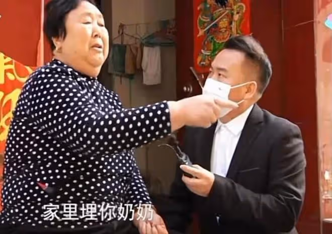 親伯父保管侄子43萬賠償款,14年後卻不翼而飛,侄子討要反被打