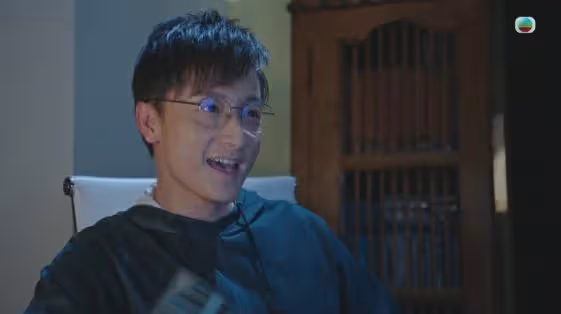 72歲TVB男星相隔30年再拍戲!透露當年退圈原因!至今仍未婚無子女