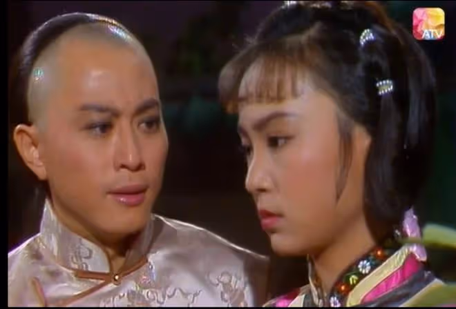 72歲TVB男星相隔30年再拍戲!透露當年退圈原因!至今仍未婚無子女