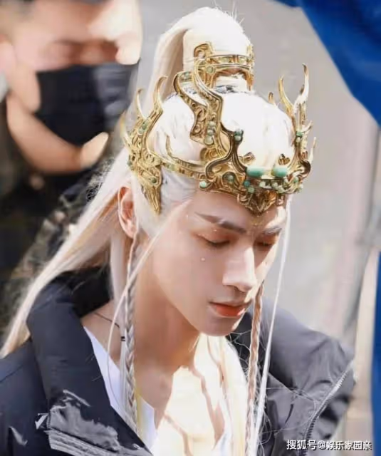 《水龍吟》即將上映：羅雲熙仙逸扮相引爭議，大俠形象遭質疑