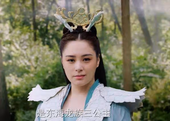 阿嬌新片露腰露腿又露胸瘋狂擦邊!艷照門讓她徹底廢了?