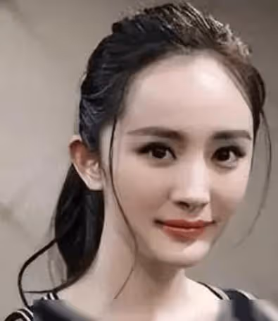 楊冪回應鼻子整容傳聞,和父親的一樣是家族遺傳,網友:整容臉也是遺傳嗎?