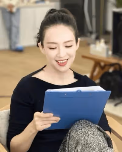 章子怡:離婚後的她,名望兒女雙全更光彩,整個人都變得明媚起來