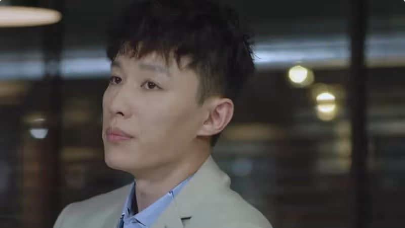 本以為是爛劇，一口氣看10集，越看越上癮，真是一部上頭劇！