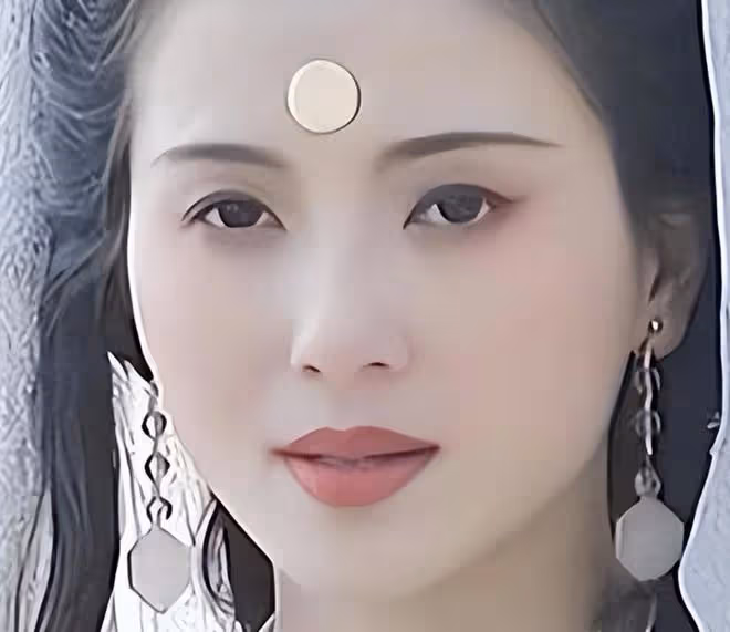 江南第一美人:50歲演校花被嘲「太老」,老照片被翻出打臉網友