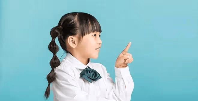 女孩不穿衣服睡被男閨蜜乘虛而入,不反抗還極力配合,事後哭訴