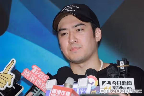 沈建宏澄清「約炮、叫外送茶」暗酸前任! 認酒後誤事:醒來就在她家