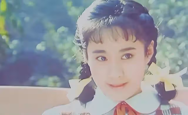 演員劇雪：嫁給大13歲著名導演，婚後無兒無女，如今怎樣了？
