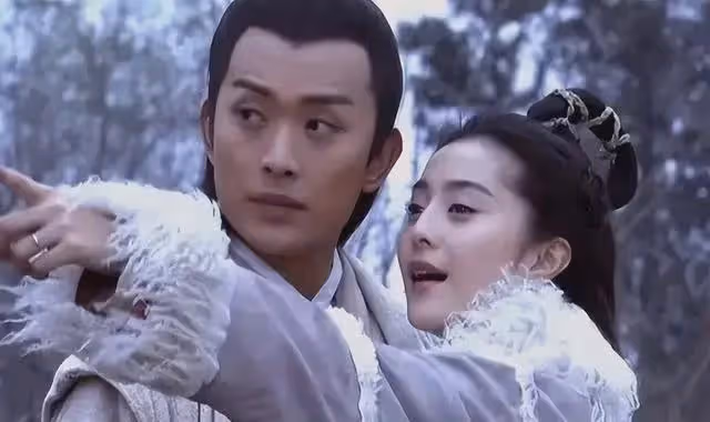 演員劇雪:嫁給大13歲著名導演,婚後無兒無女,如今怎樣了?