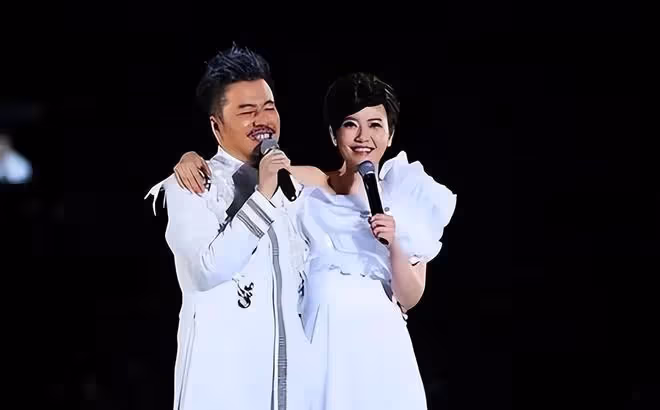 自認為很紅,執意在鳥巢開演唱會,卻成了笑話!