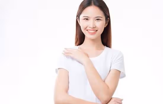 情感故事:出差時,我與陌生女人同住一間房,竟引發一段浪漫情緣