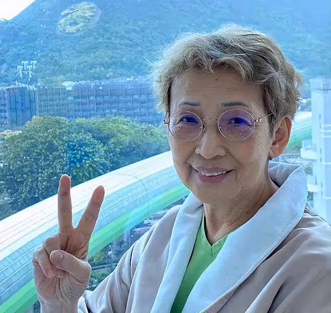 恭喜,77歲馮素波獲康城最佳演員獎,古天樂等圈內好友送祝福
