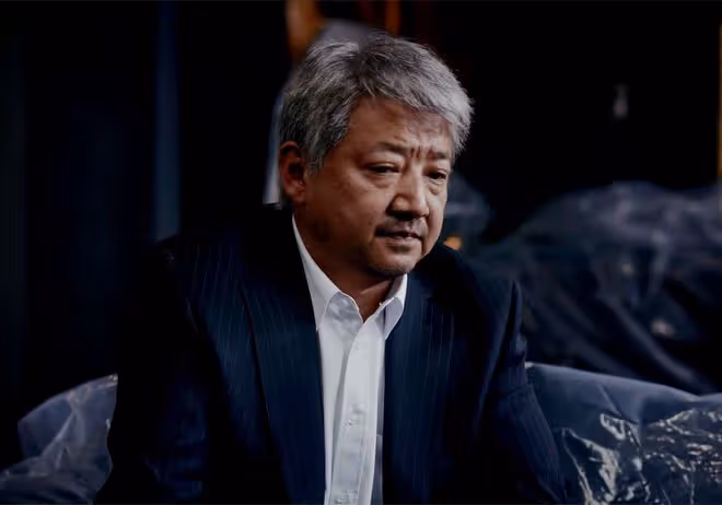 新生:直到費可將死,散盡不義財,所有人才發現,程浩想得到費可