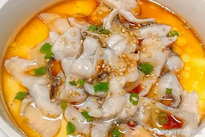 5月常吃這道菜,鱸魚蒸蛋太下飯,孩子誇讚,滋補味美,嘎嘎好吃
