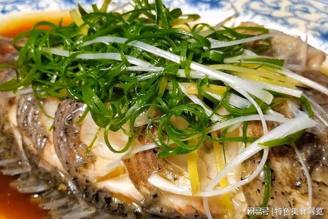 99%的人都喜歡的清蒸羅非魚,解饞嫩鮮,低脂味美,家人都愛吃