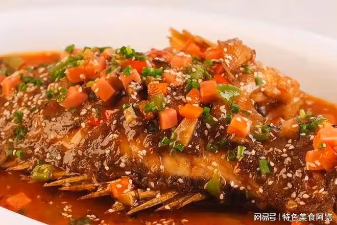 買1條鱖魚,教你做紅燒風味的家常菜,味美嫩鮮,保姆級攻略美食