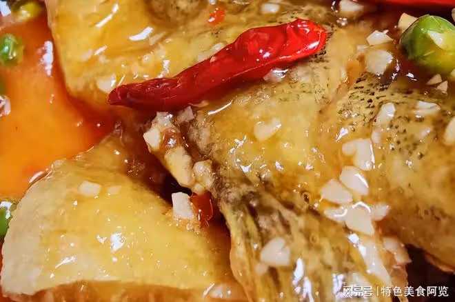 買1條鱖魚,教你做紅燒風味的家常菜,味美嫩鮮,保姆級攻略美食