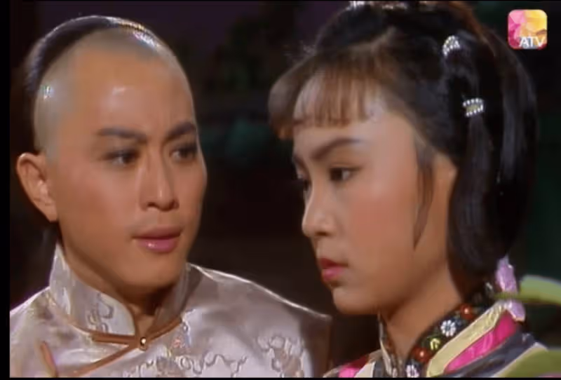 72歲TVB男星30年後再拍戲!透露當年退圈原因!至今仍未婚無子女