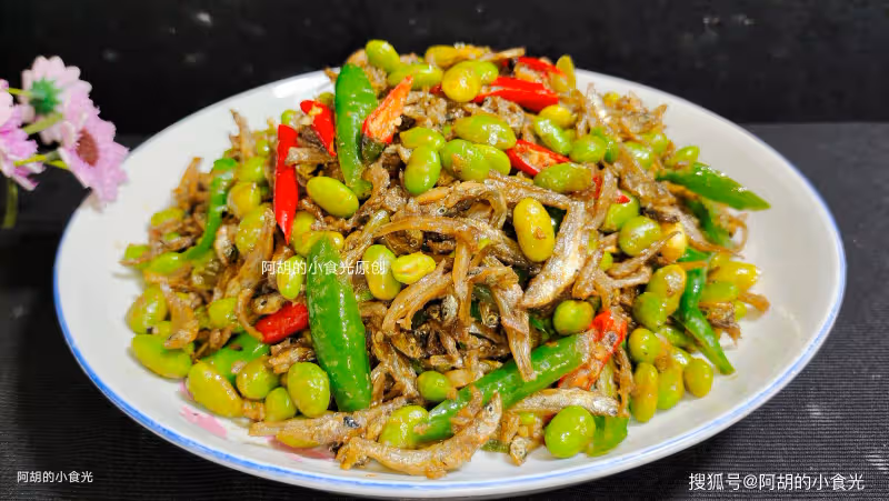 鮮毛豆和它絕配,一盤儘是優質蛋白!沒食慾時炒一盤,撬開你的胃口、特解饞