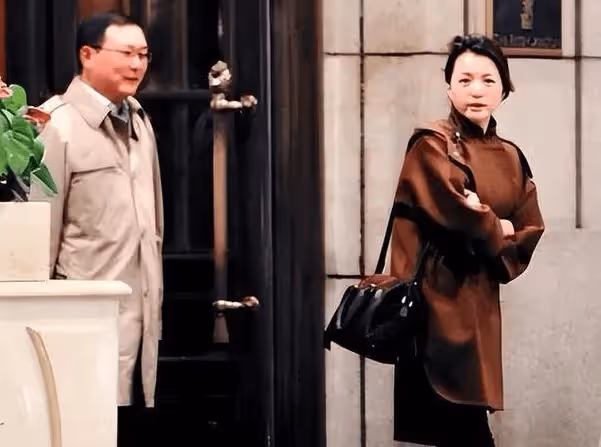 忍無可忍,董卿終於不再沉默,對於網上的指責,她選擇了反擊!
