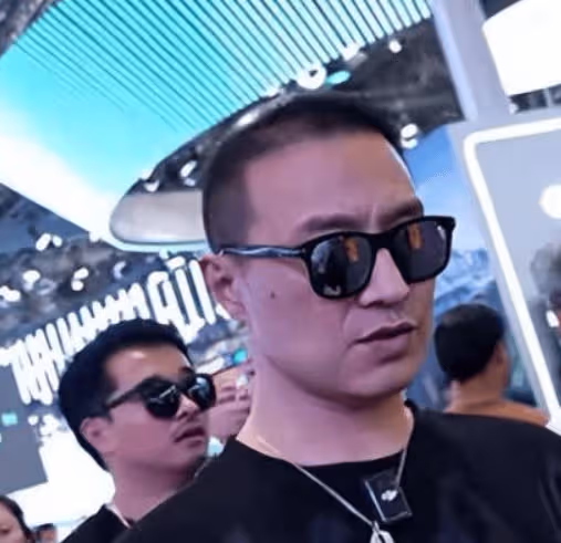 汪峰十年衝擊上熱搜都失敗，前妻章子怡：能打破「汪峰定律」的人只有你自己！