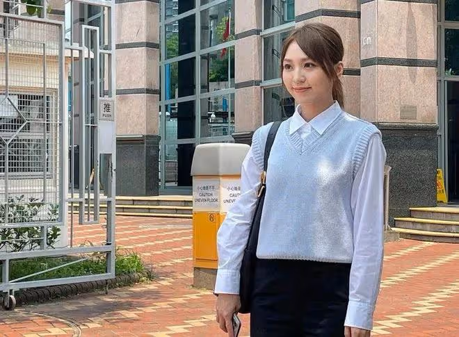 TVB小花被控擾亂秩序正式開庭,直言不認罪,否認被公司雪藏封殺
